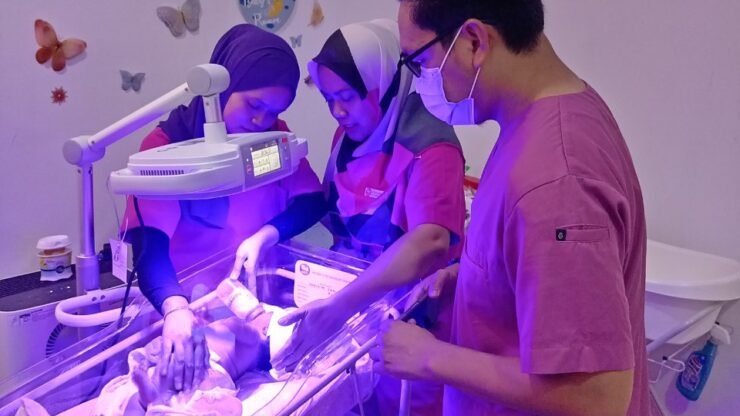 Adamalanas.com Klinik : Merawat Kesehatan Anak dari Bayi Hingga Kanak-Kanak Dari Dr. Adam